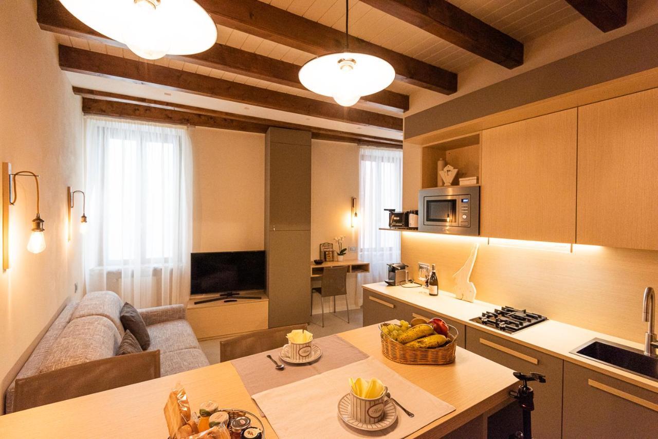 Dreamy Apartment Tre Corone Old Town Cir 017067-Cni-00565 데센자노델가르다 외부 사진